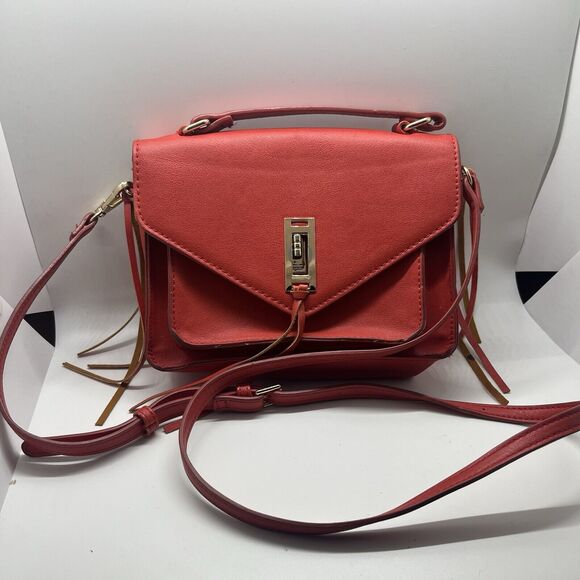 Red Vegan Faux Leather Urban Expressions handbag with adjustable strap - Picture 10 of 10